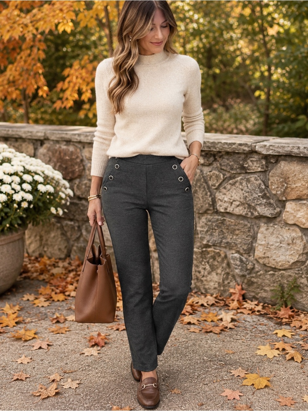 89th & Madison Gray Ponte Pull On Pants Button Detail Medium